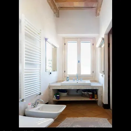 Bibiano38 Alloggio per agriturismo Treia